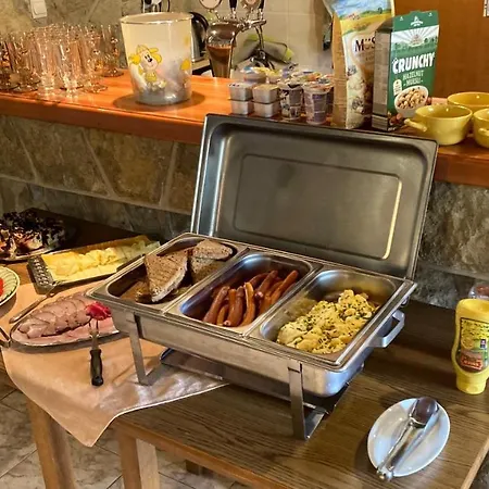 بيت ضيافة Siesta Grand 3*