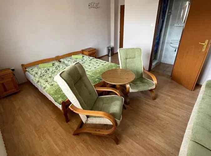 בית הארחה Siesta Grand