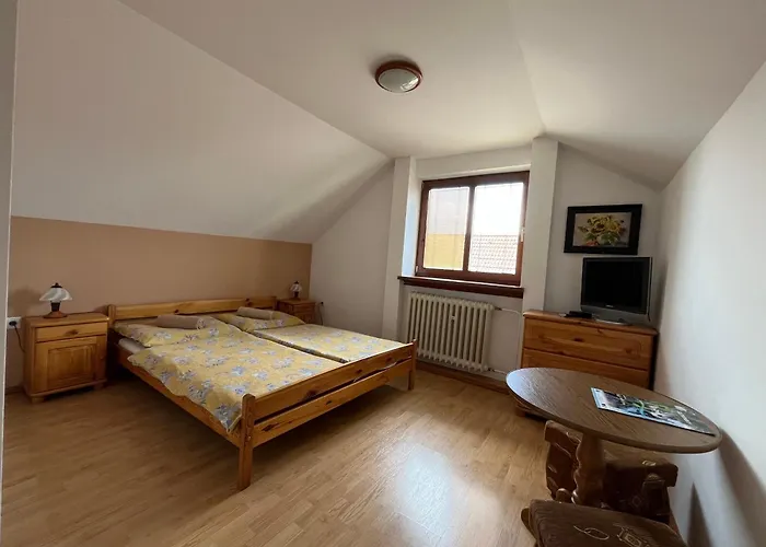 Siesta Grand בית הארחה 3*